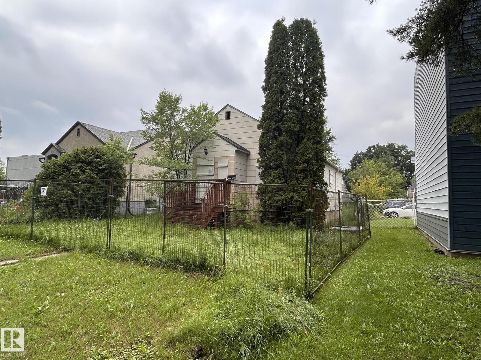 10720 112 ST NW