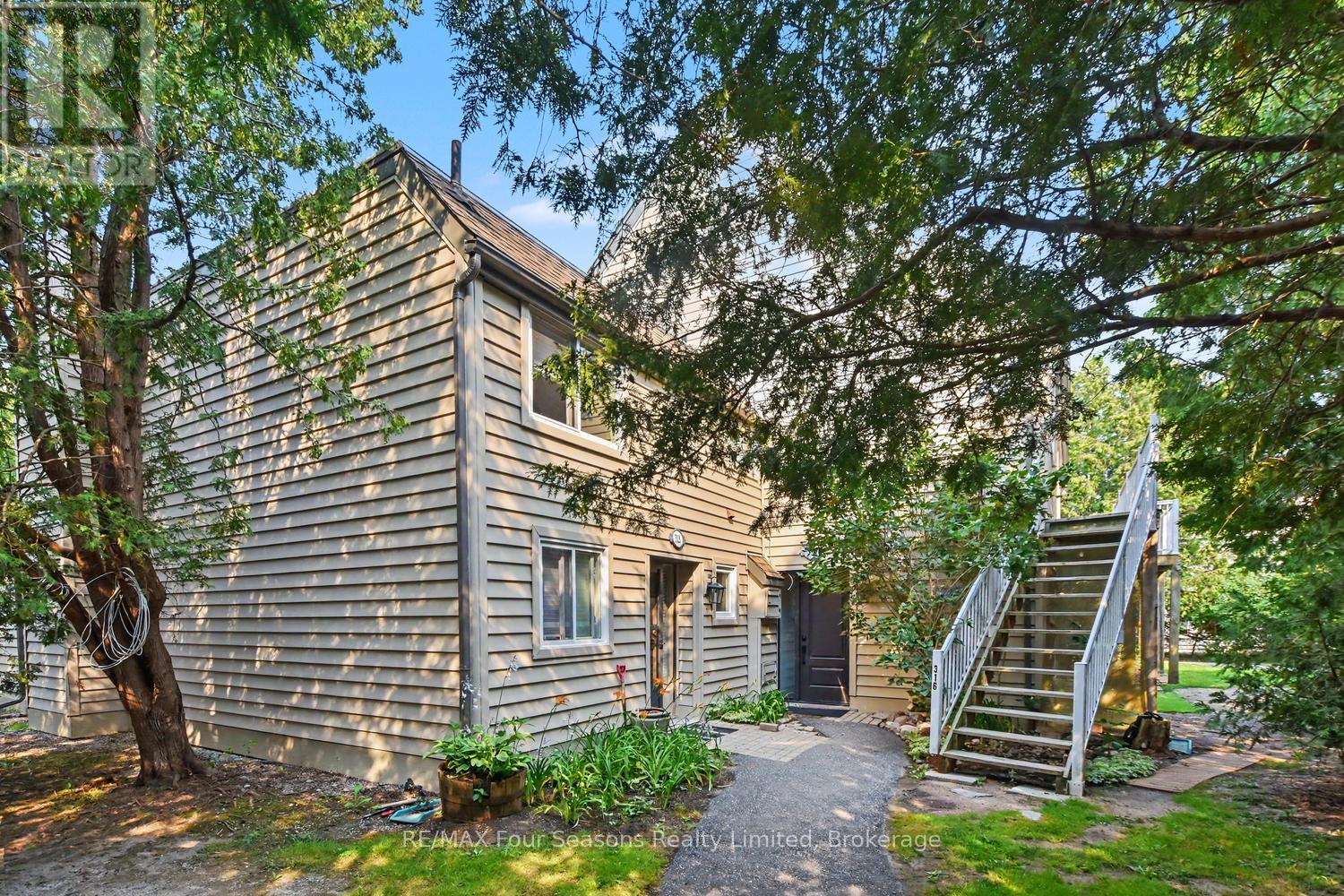 314 - 5 DAWSON DRIVE