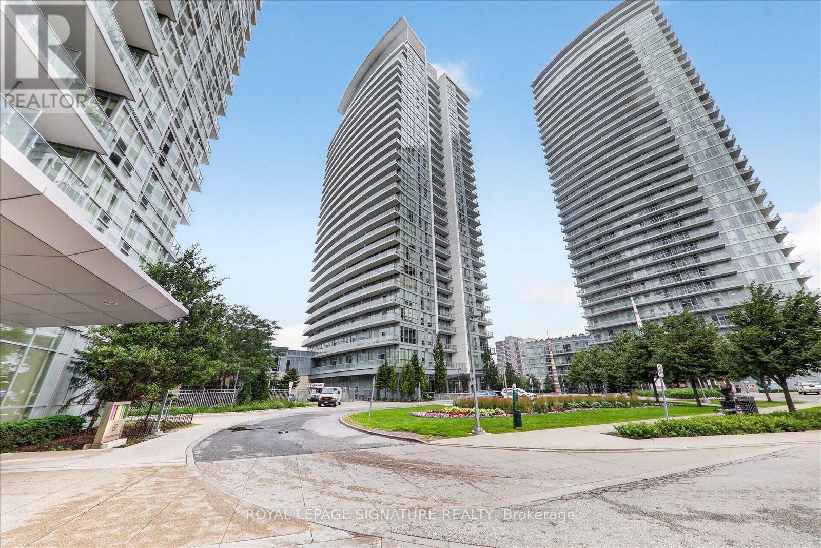 2112 - 66 FOREST MANOR ROAD