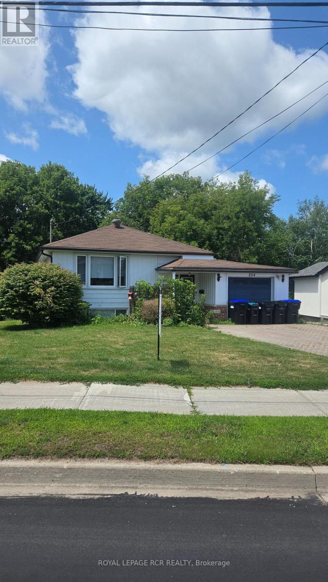 254 SIMCOE ROAD