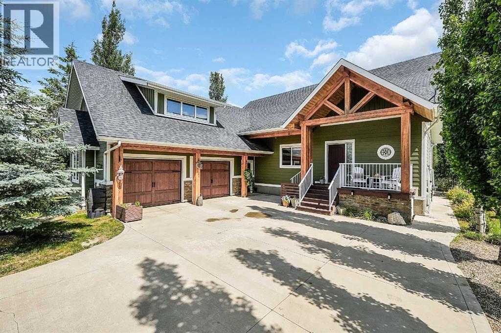471 Summer Crescent