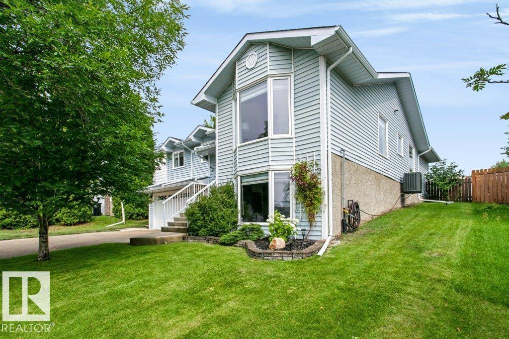 43 HILLSIDE CR