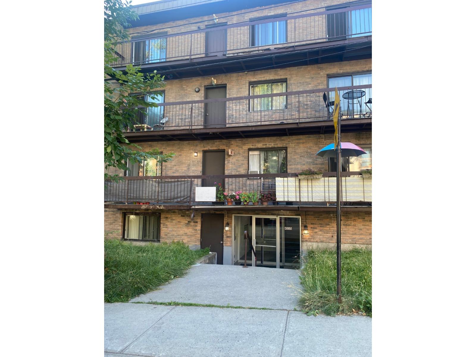 4555 Av. St-Kevin