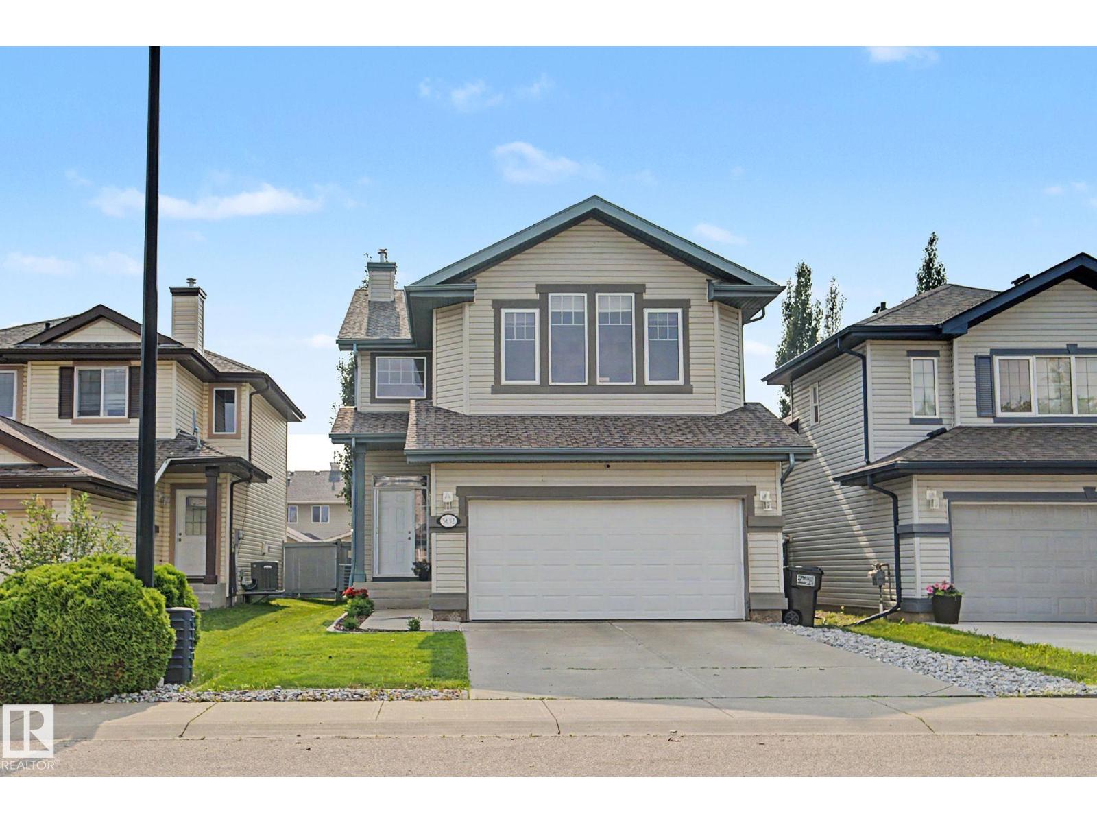 5632 201 St NW
