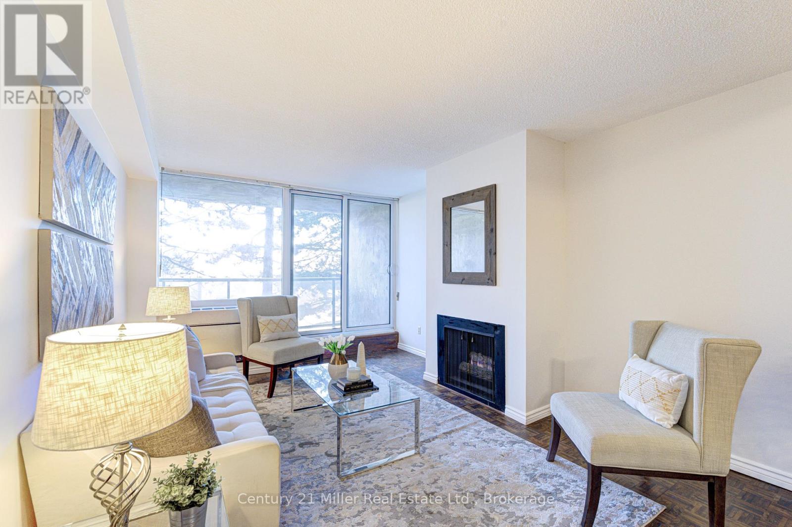 304 - 20 SPEERS ROAD