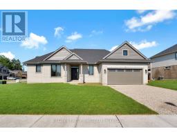 For sale: 18 BRAUN AVENUE, Tillsonburg, Ontario N4G0K5 - X13599724