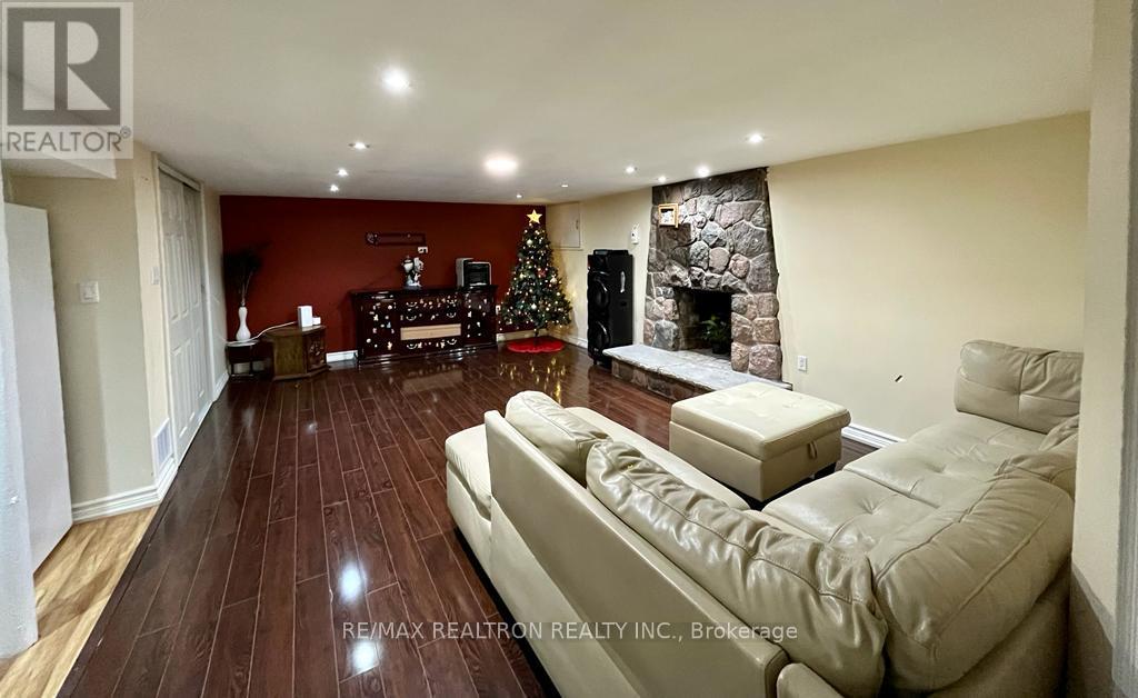 BSMNT - 564 MCCOWAN ROAD