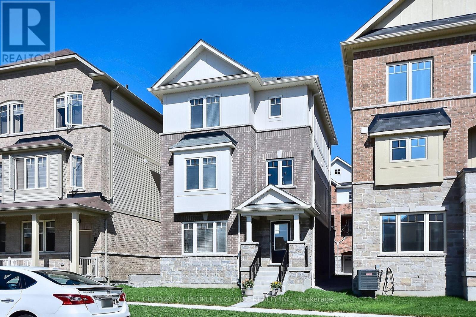 13 DEVINERIDGE AVENUE
