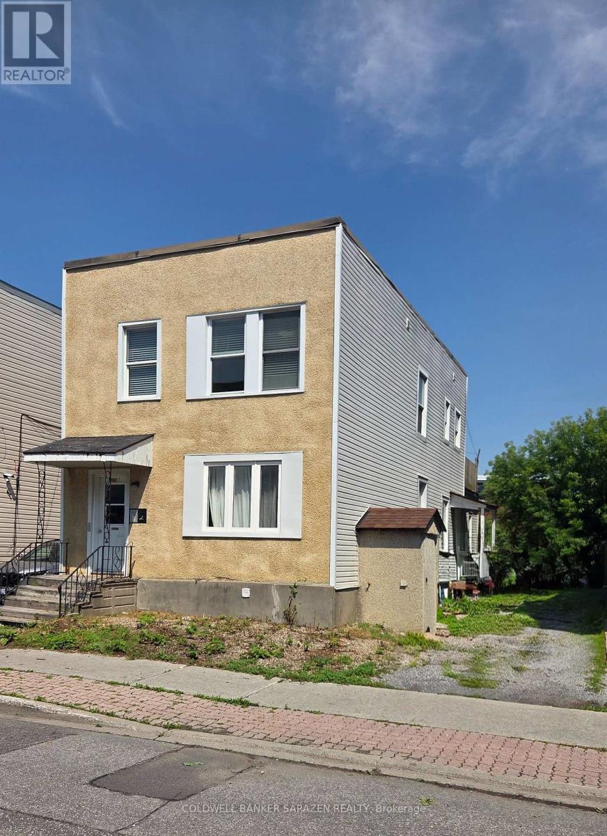 263 ST ANDREW STREET · Fourplex, Ottawa