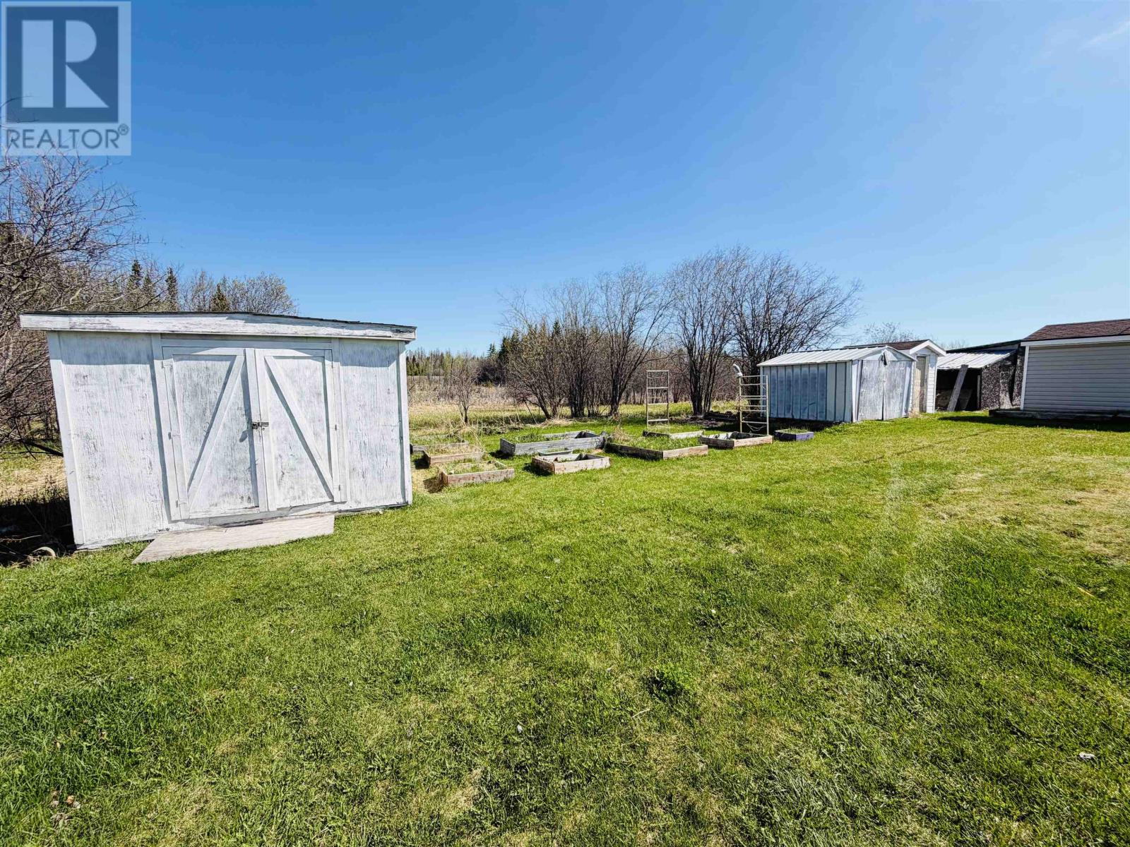 For sale: 2 27 Minnitaki RD, Minnitaki, Ontario P0V2E0 - TB2601236