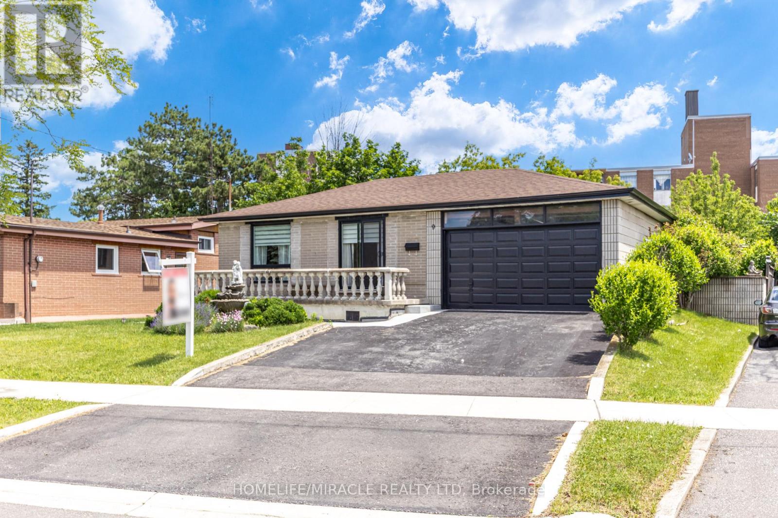 9 WHEATSHEAF CRESCENT