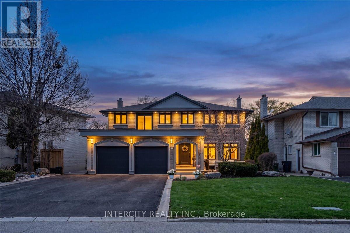 61 GOLFWOOD HEIGHTS