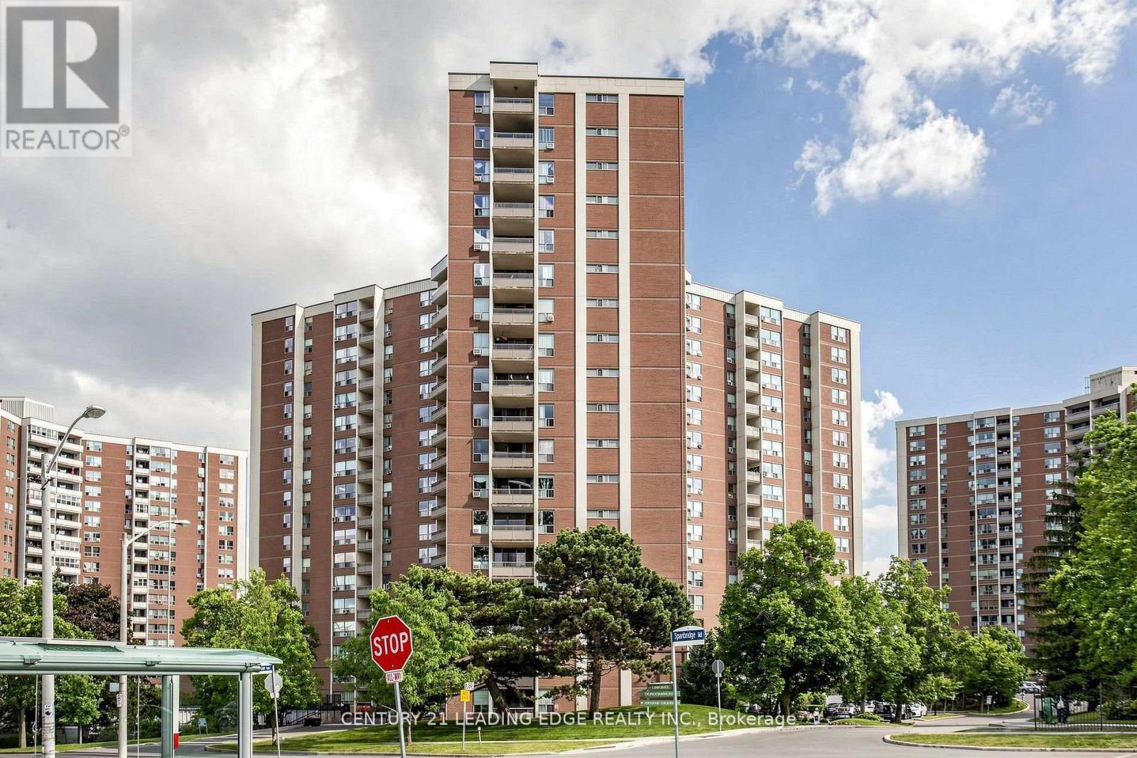 304 - 5 VICORA LINKWAY