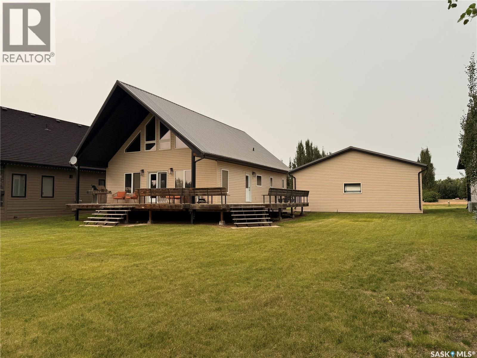 524 Vivian BAY