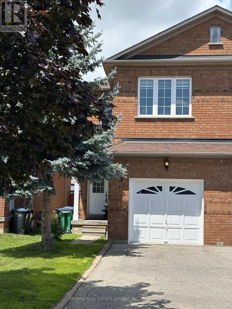 799 LEDBURY CRESCENT