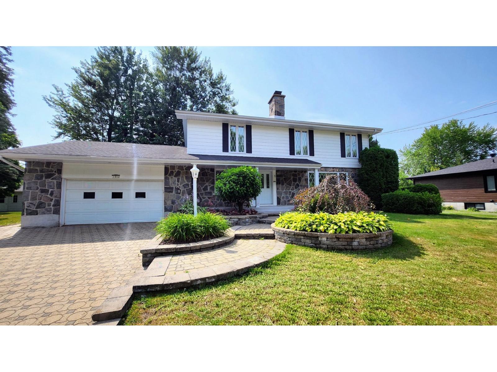 395 Rue du Site-Perreault