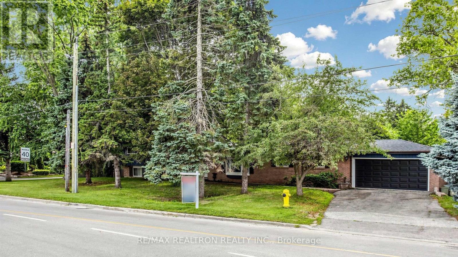 10 ROTHERGLEN ROAD S