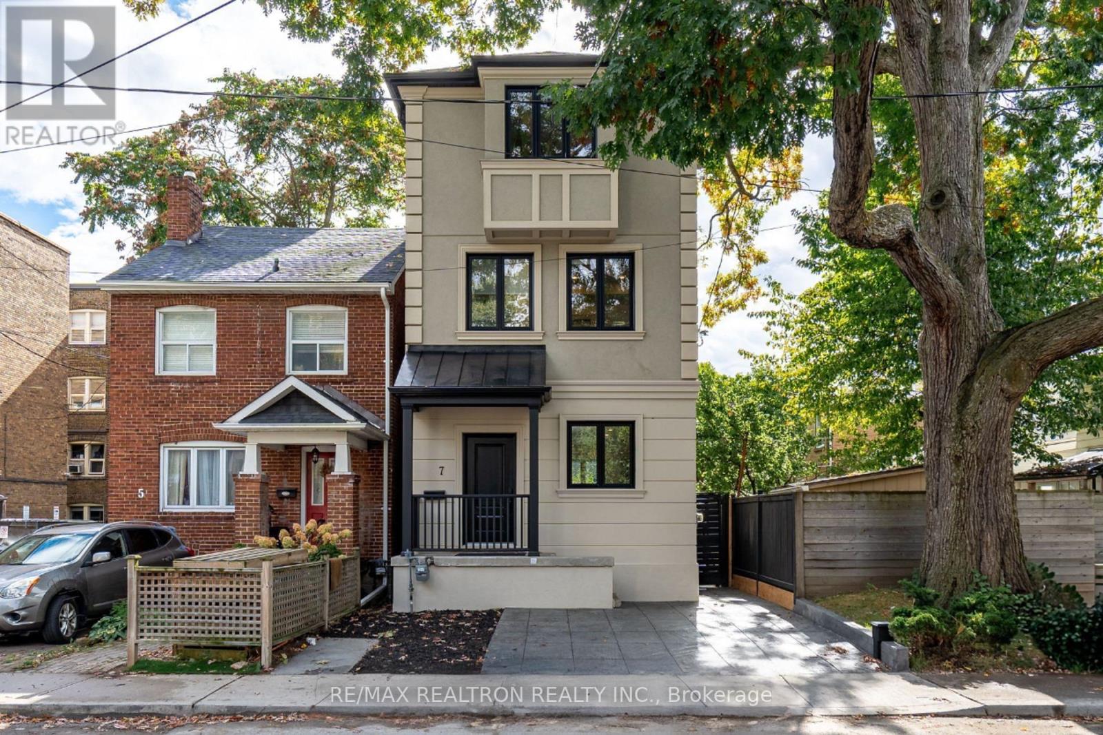 7 LOUISE AVENUE