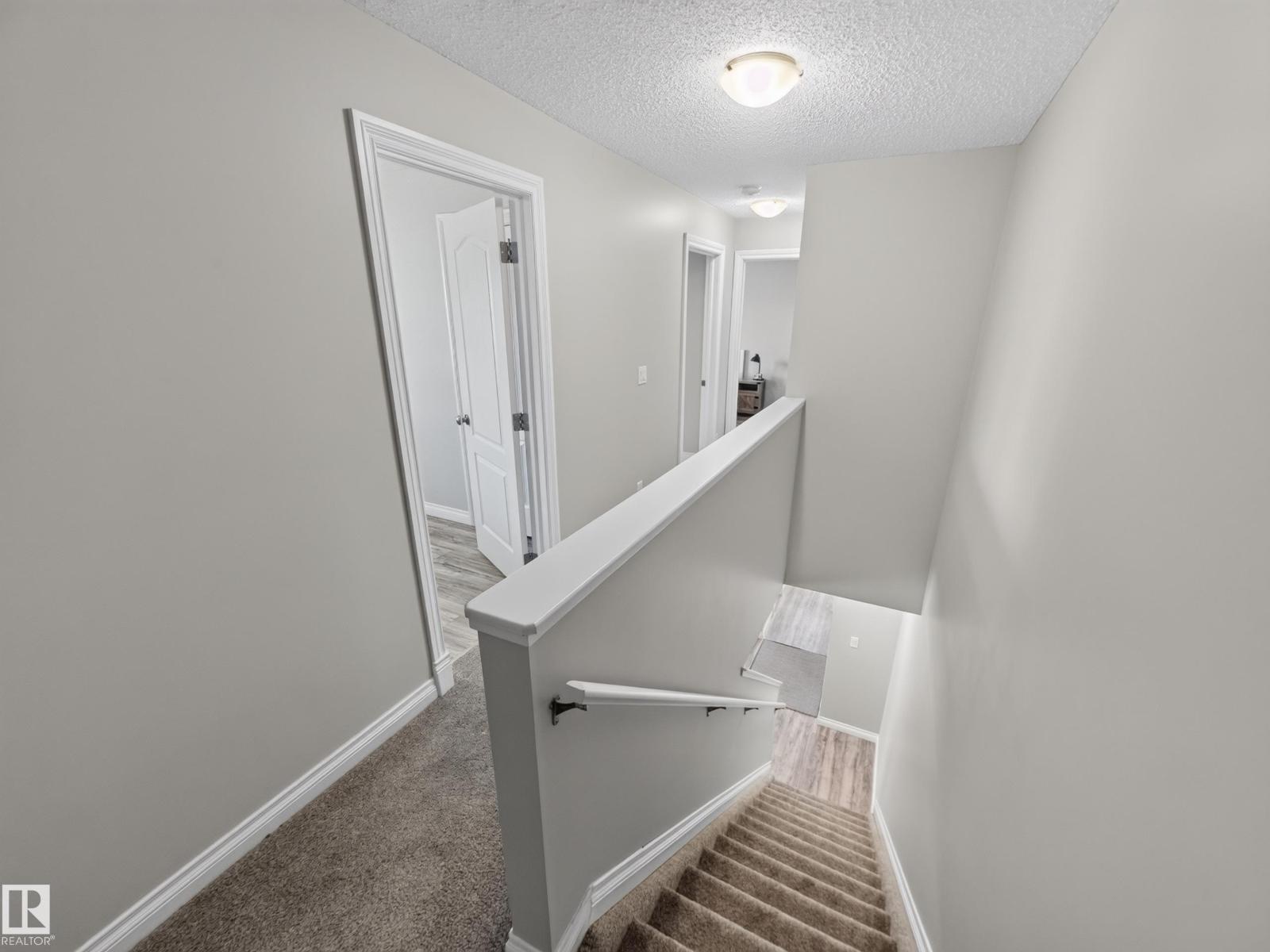 Upper landing over the stairwell