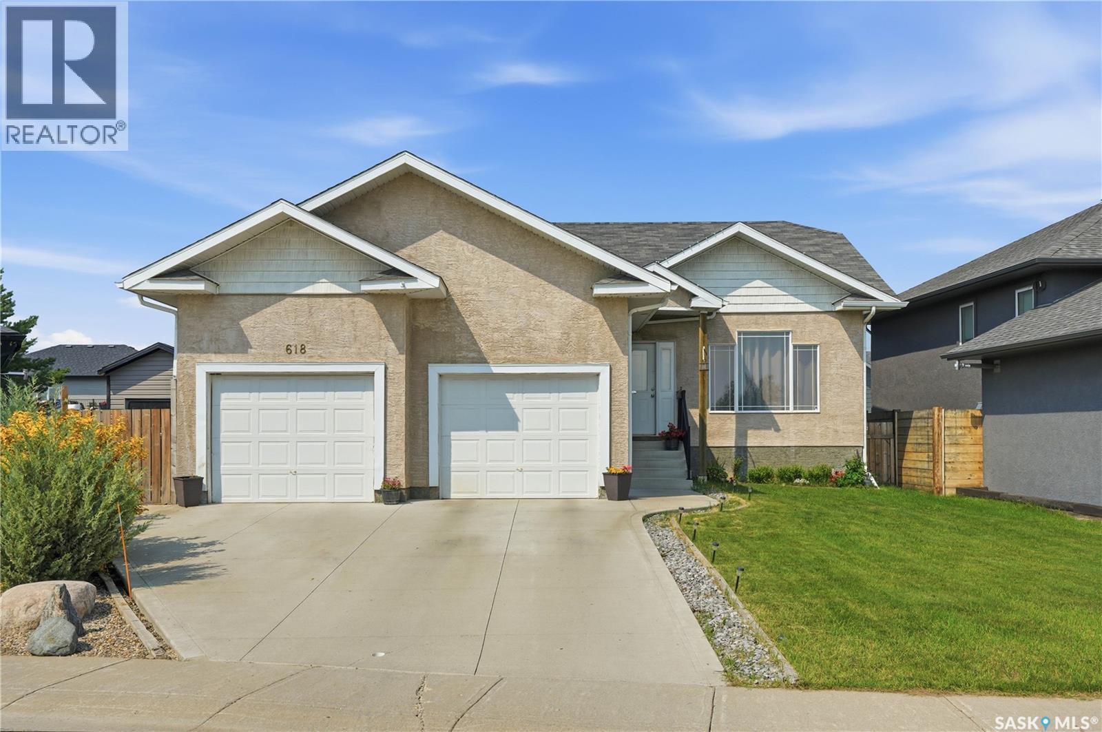 618 Deer COURT