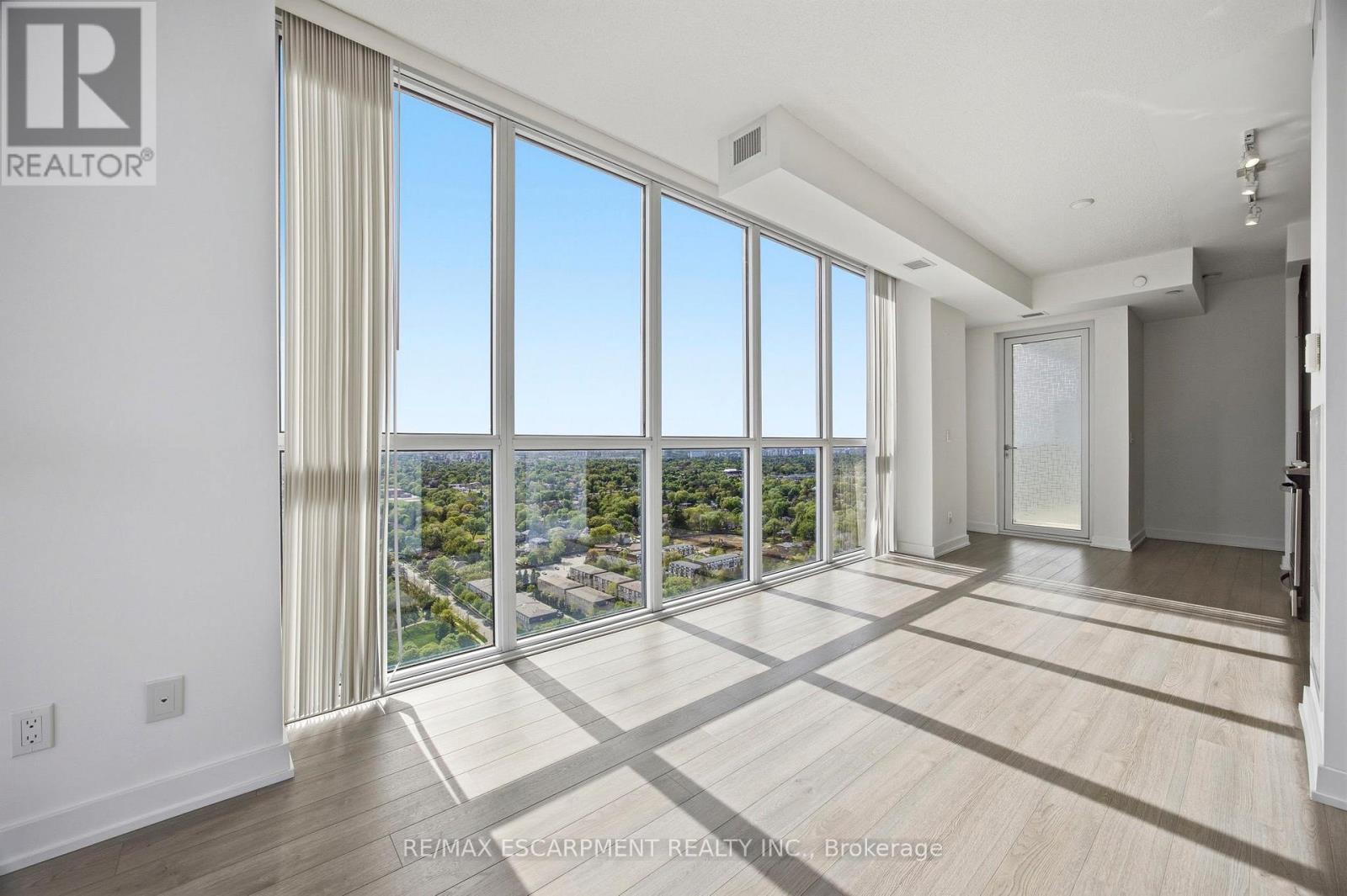 2909 - 5180 YONGE STREET