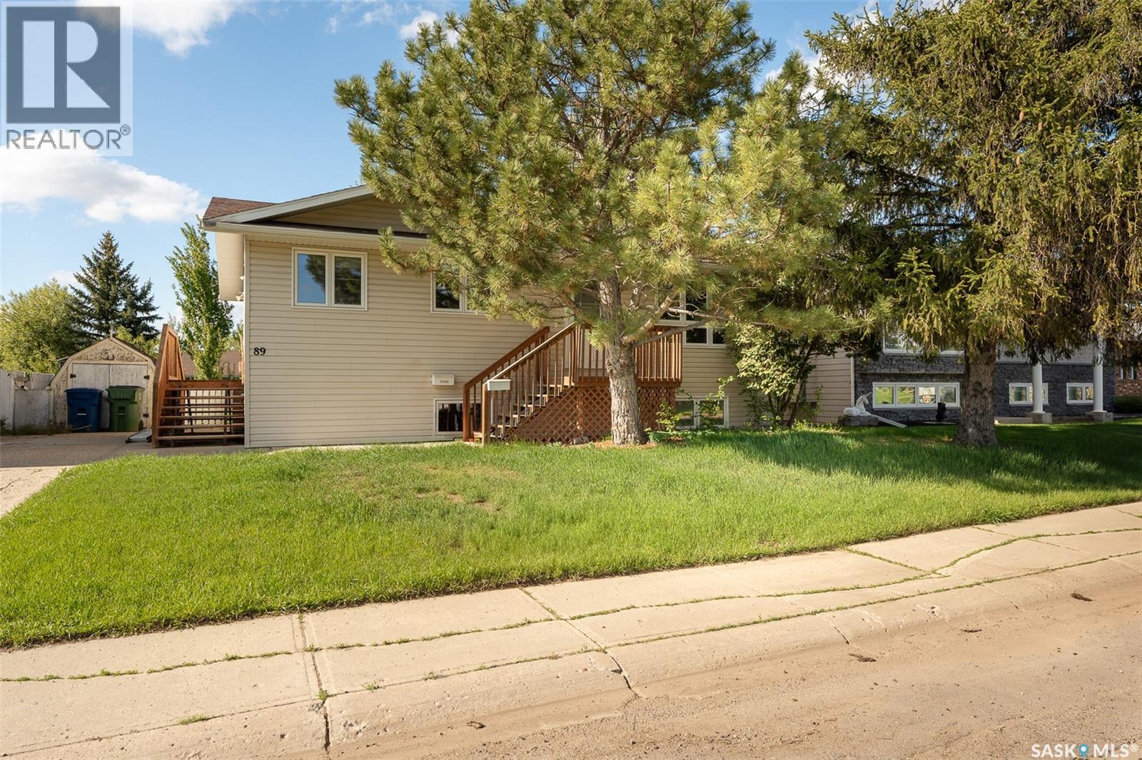 89 Daisy CRESCENT