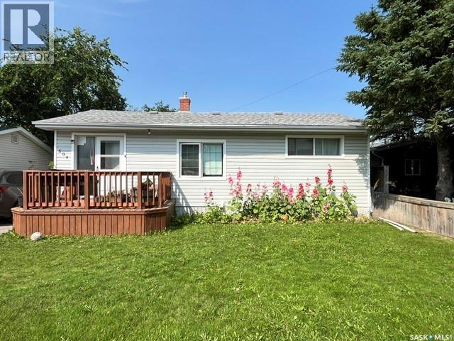 504 Stovel AVENUE W