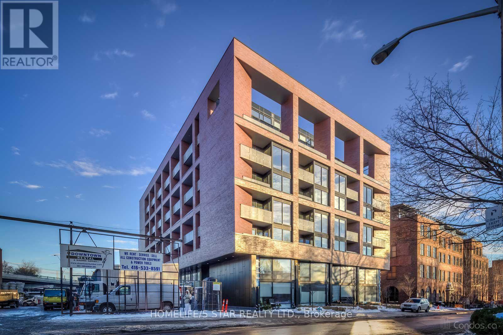 310 - 383 SORAUREN AVENUE