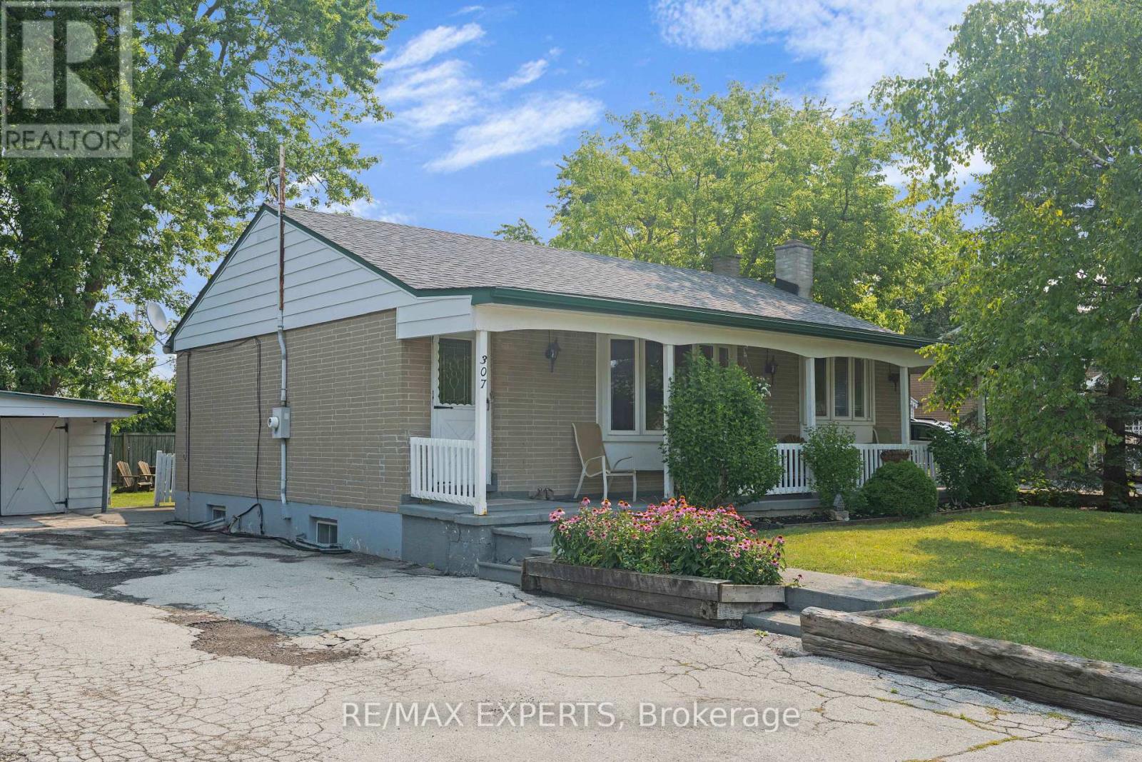 307 PEARL STREET