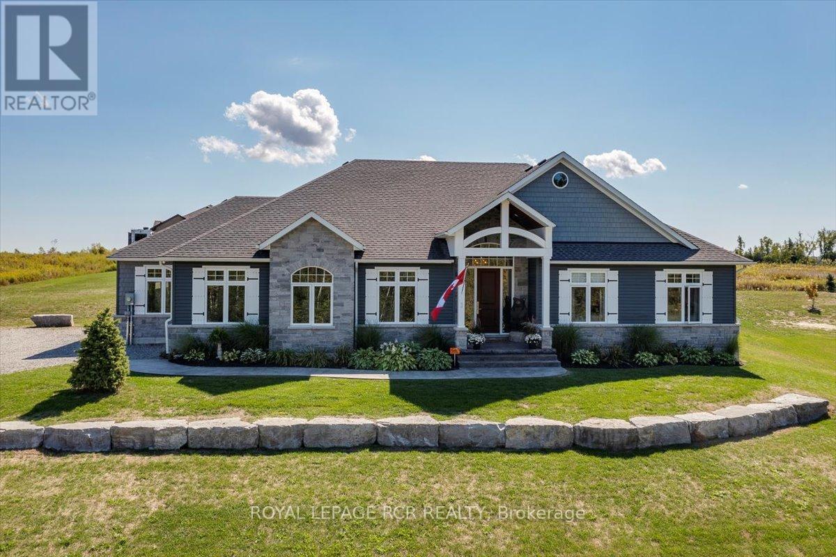 3 NIPIGON STREET