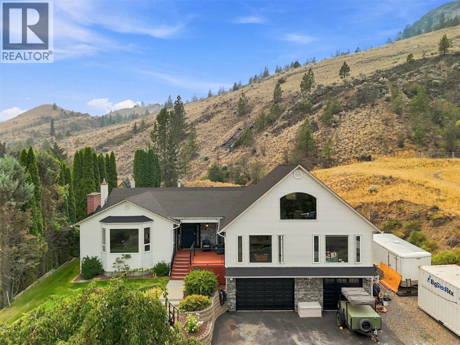For sale: 897 WAWN Road, Kamloops, British Columbia V2B6N3