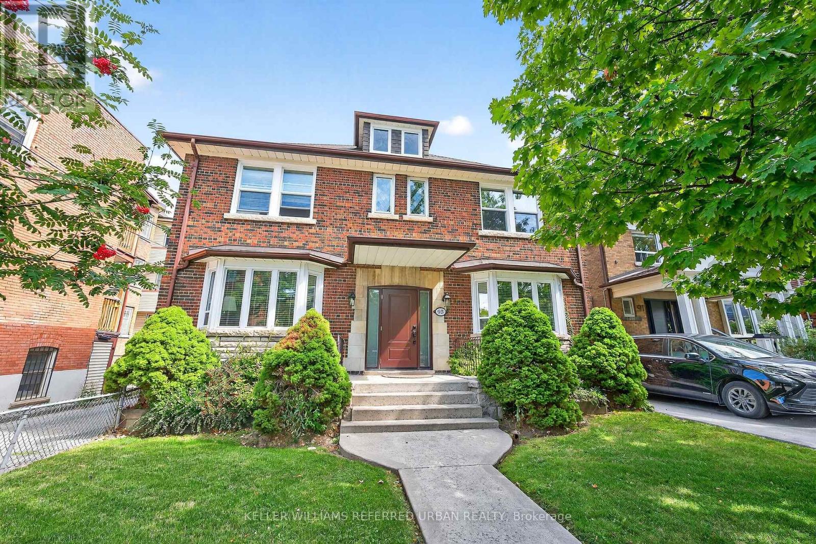 93 NORTHCLIFFE BOULEVARD · Fourplex, Toronto