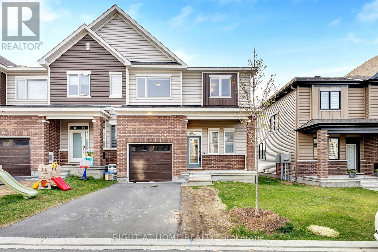 Detached two-storey home in Riverside South