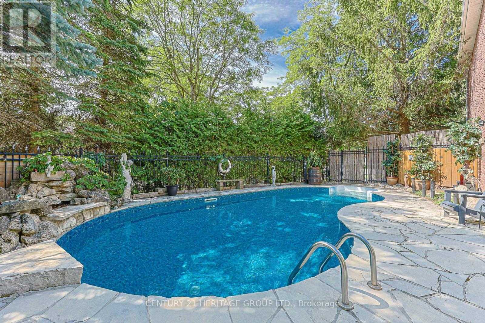 169 DELAYNE DRIVE