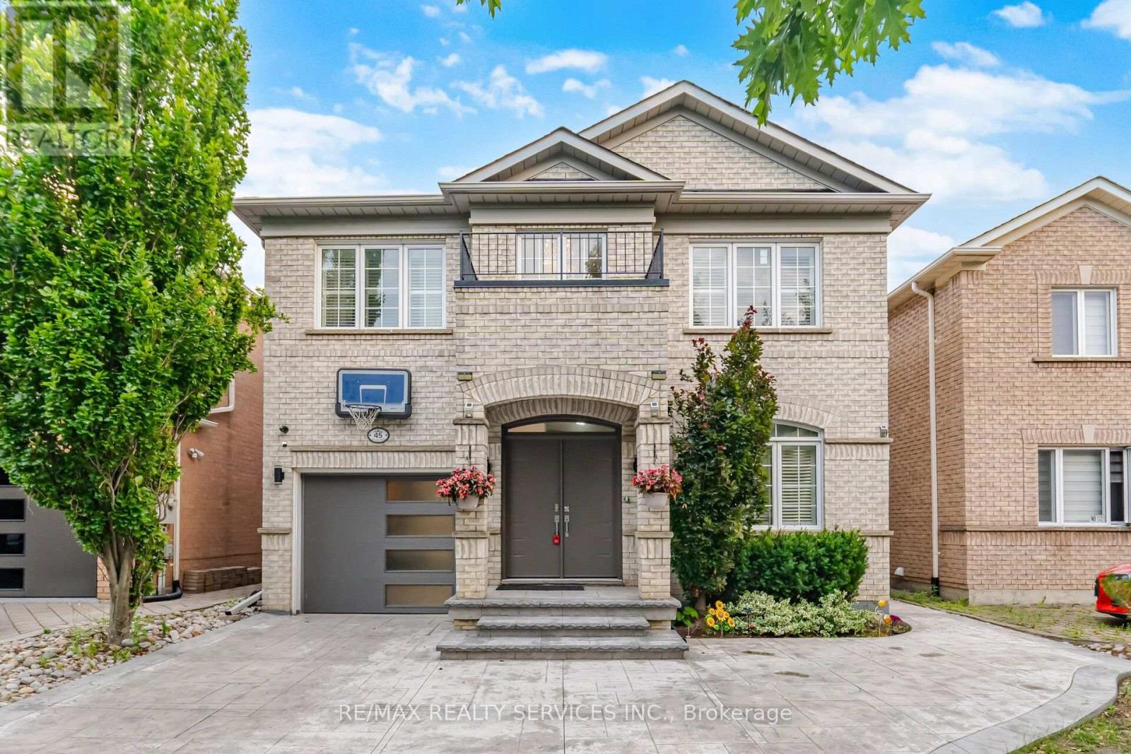 45 SKYLARK DRIVE