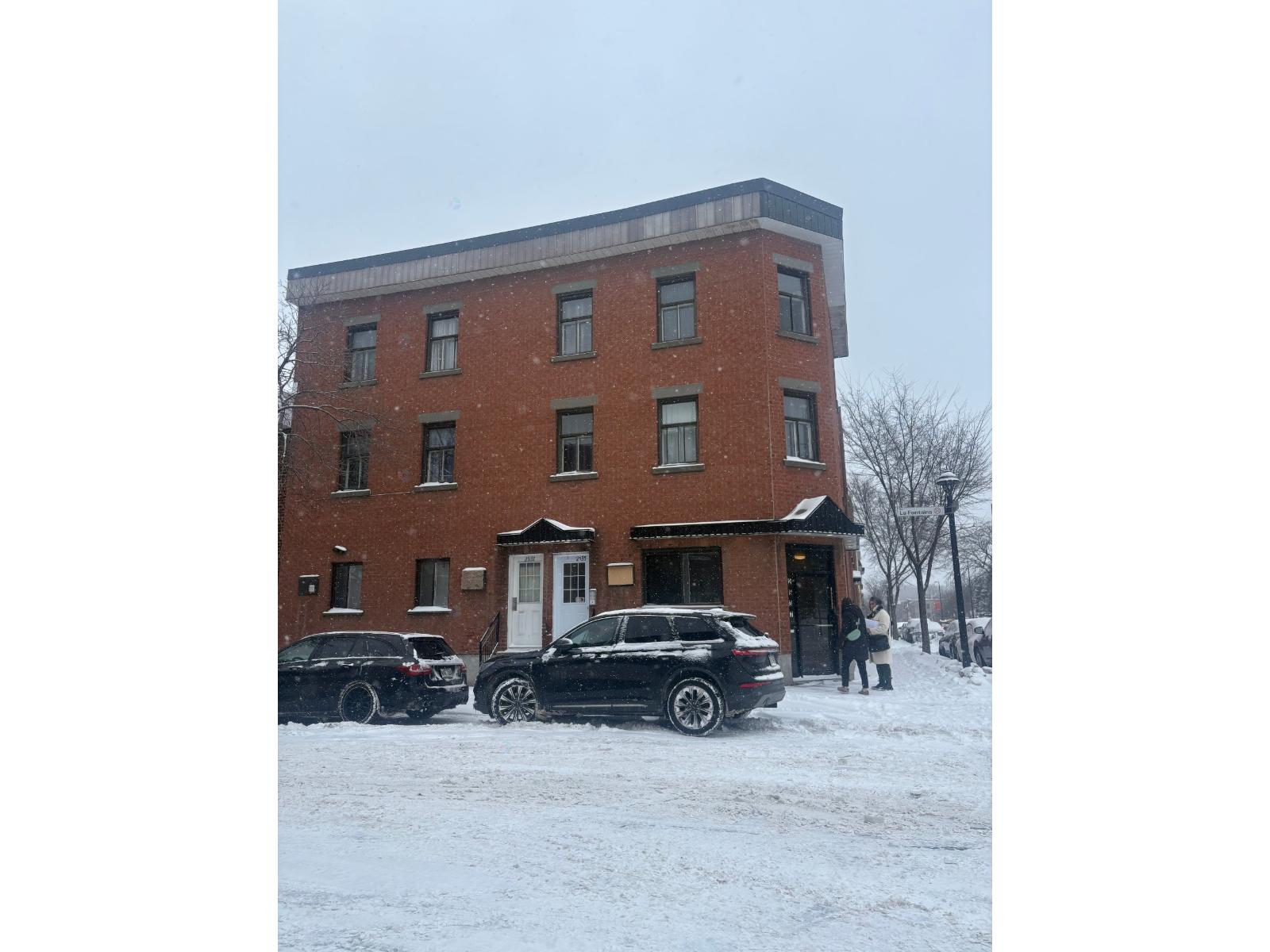 2531-2537 Rue La Fontaine · 33-unit multifamily, Montréal