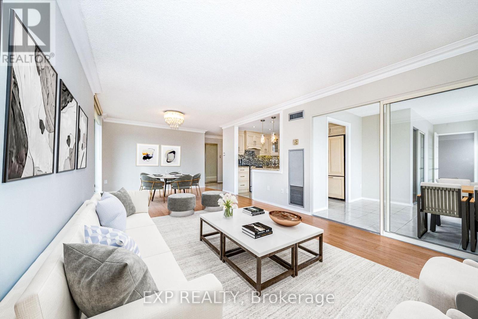 404 - 30 HARDING BOULEVARD W