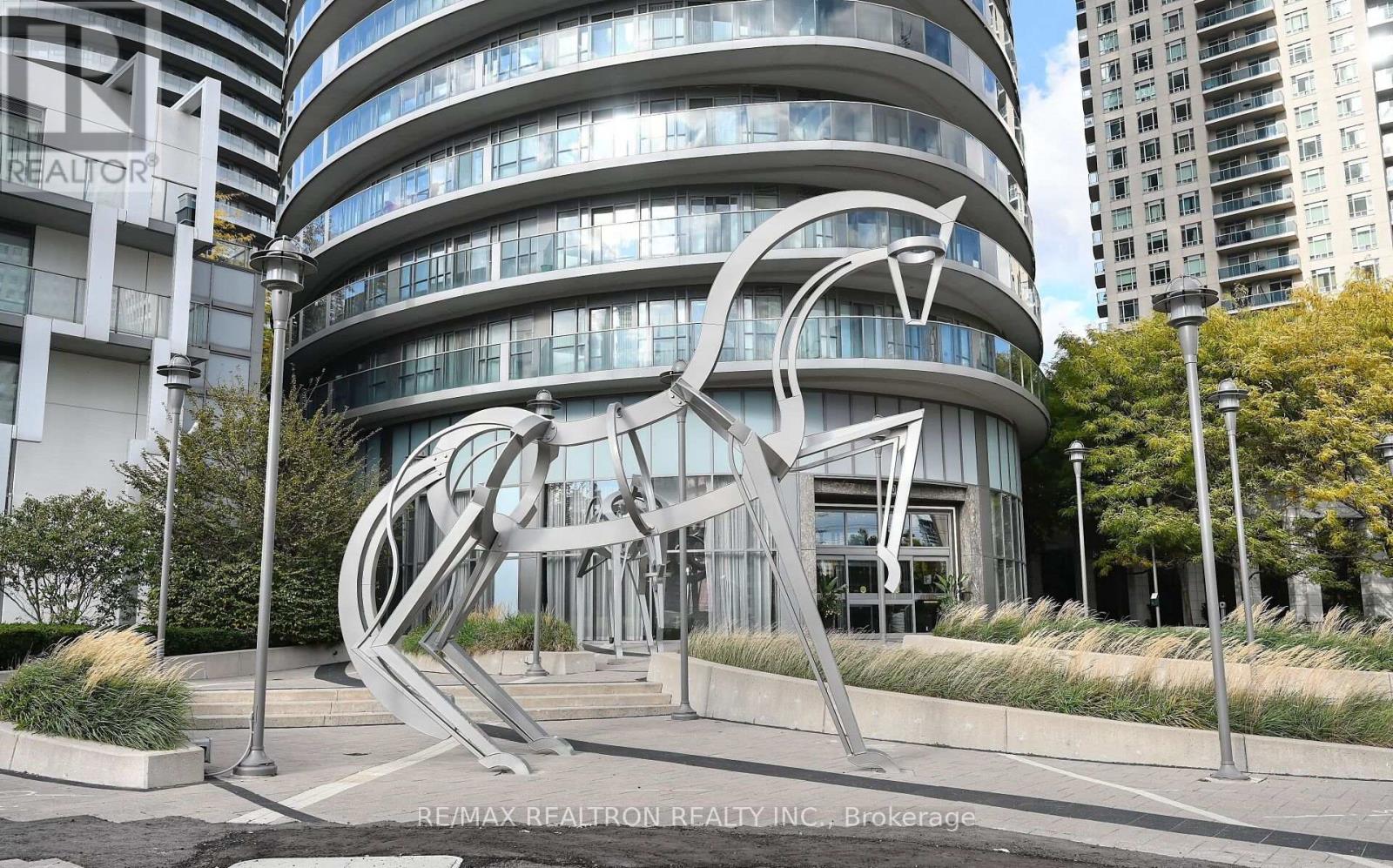 1502 - 60 ABSOLUTE AVENUE
