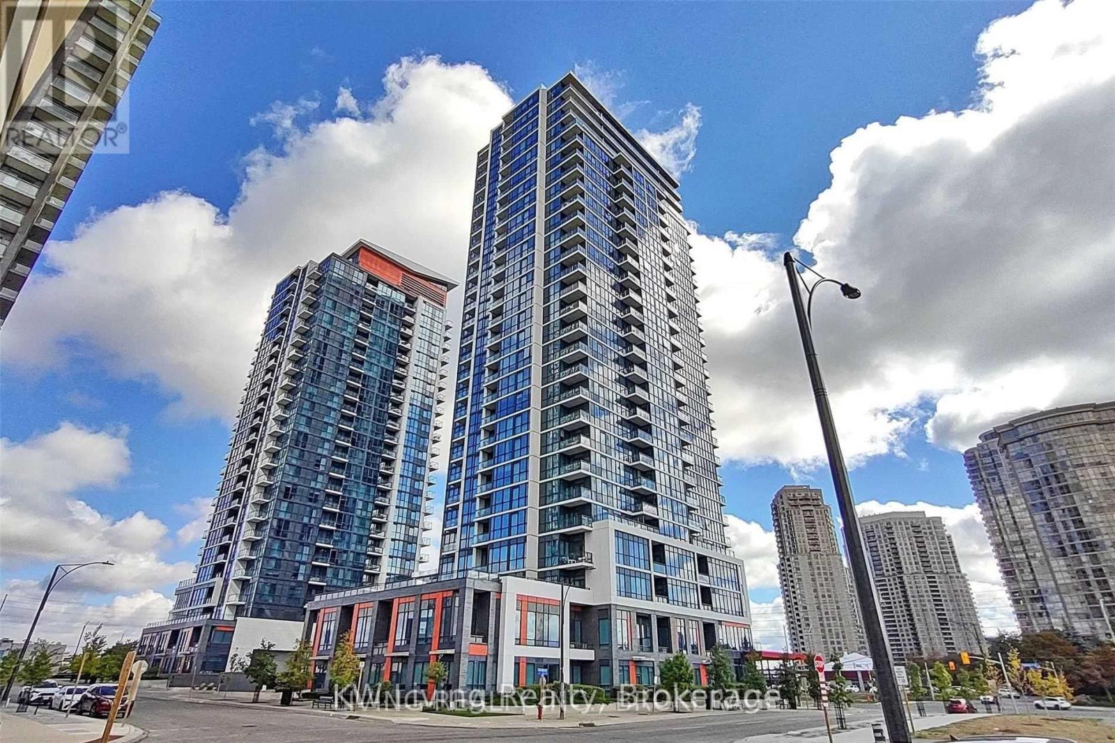 1807 - 75 EGLINTON AVENUE W