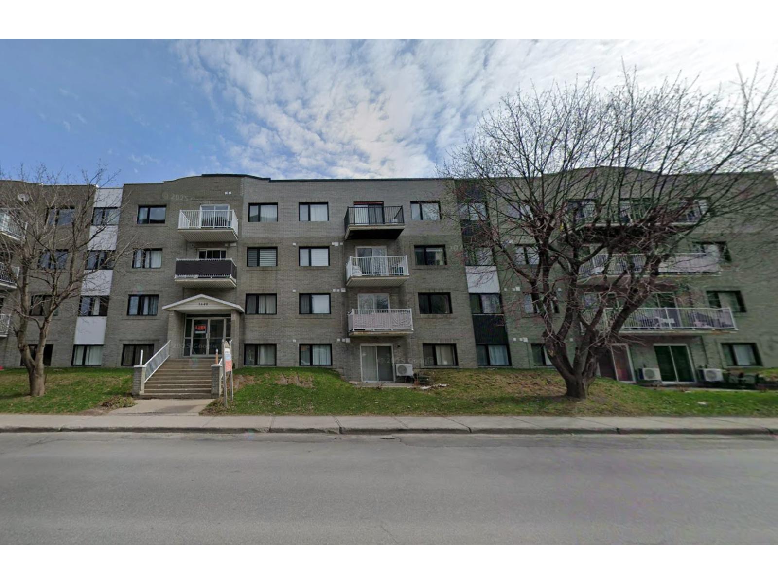 1640 Av. Victoria