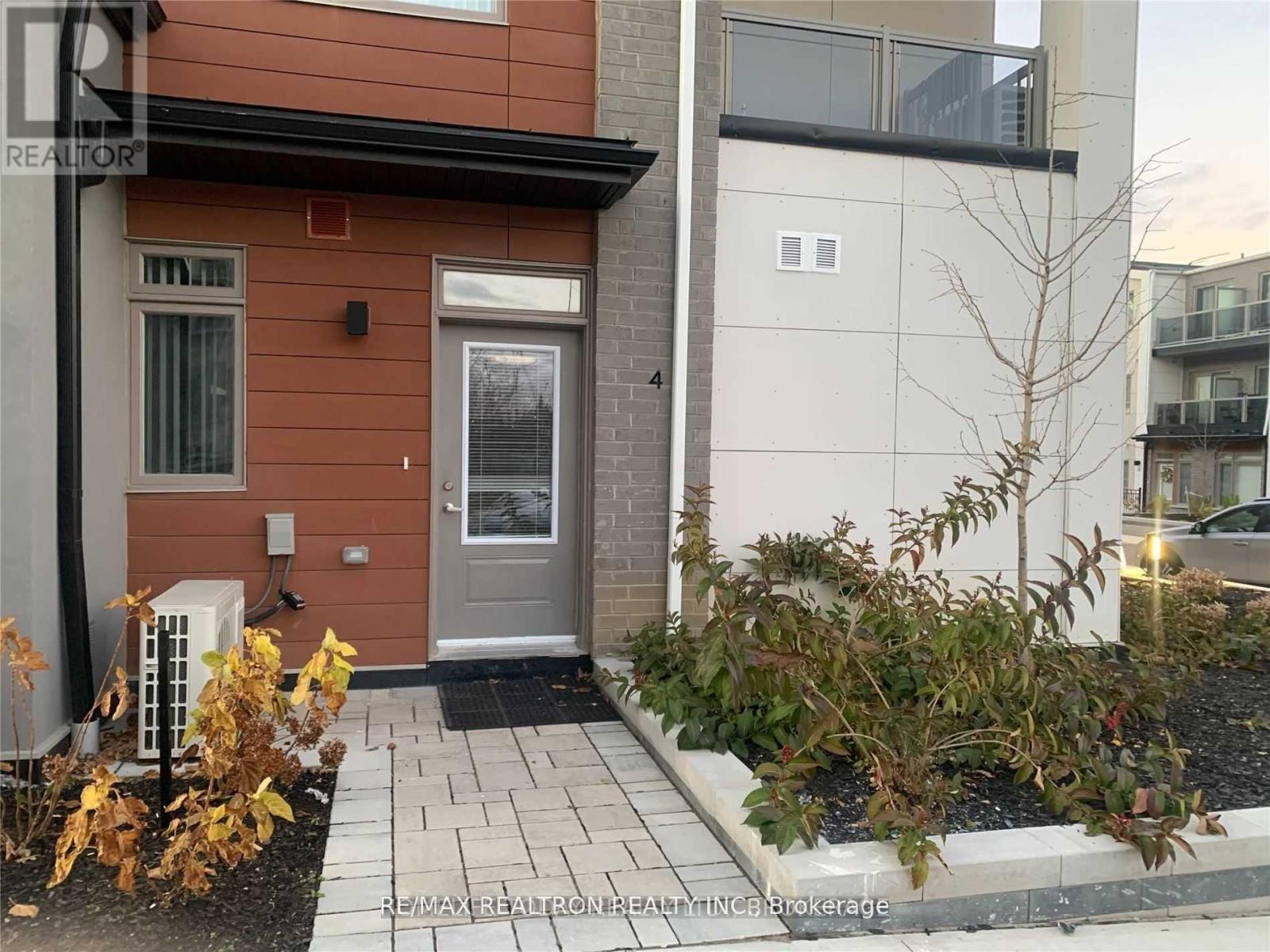 4 - 50 ORCHID PLACE DRIVE