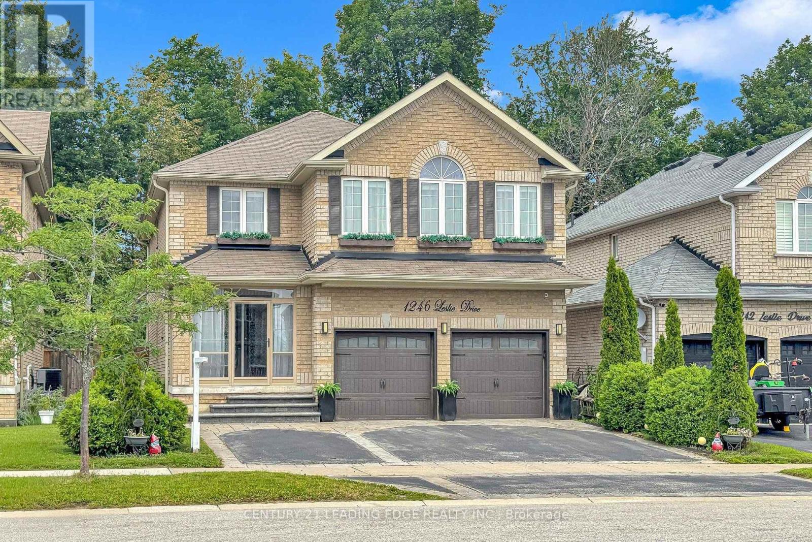1246 LESLIE DRIVE