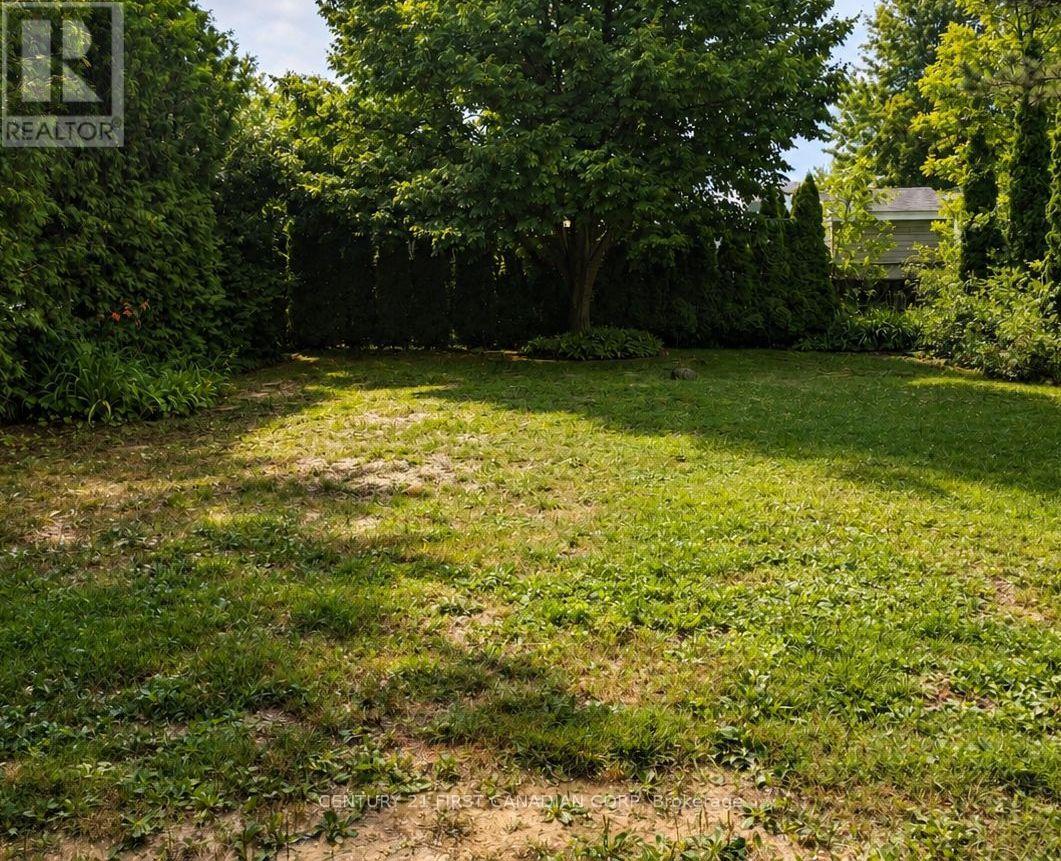 49 - 79681 BLUEWATER HIGHWAY