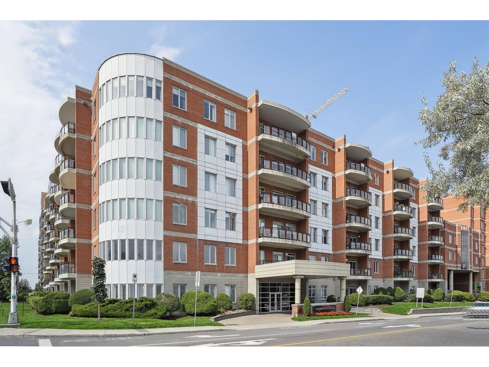 2100 Av. Terry-Fox