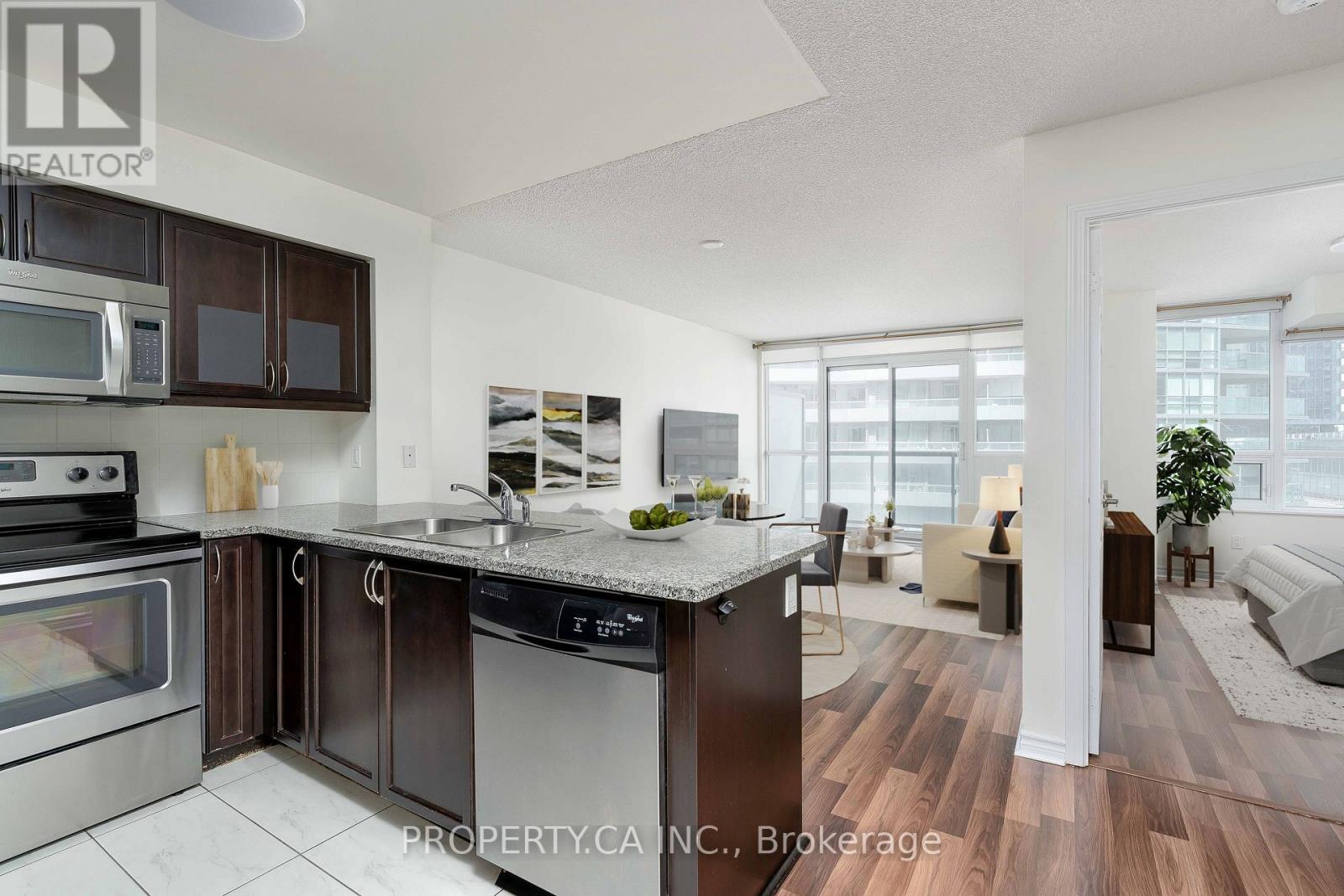 803 - 25 LOWER SIMCOE STREET