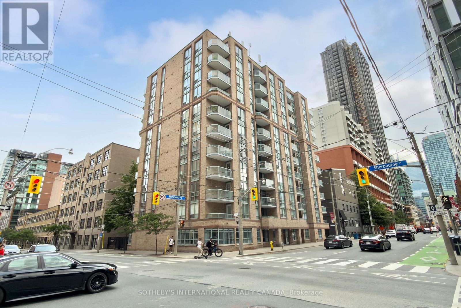 408 - 311 RICHMOND STREET