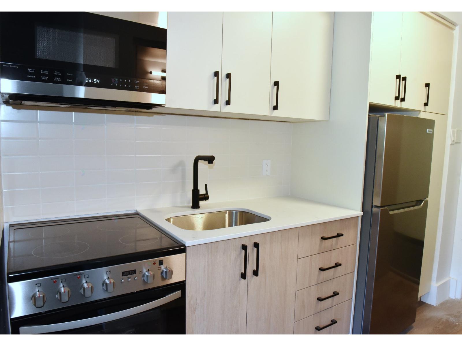 3433 Rue Durocher