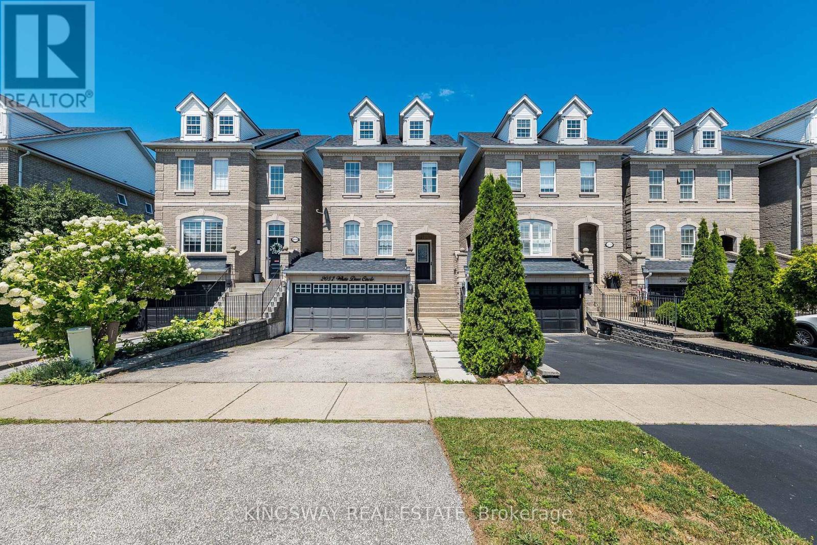 2057 WHITE DOVE CIRCLE