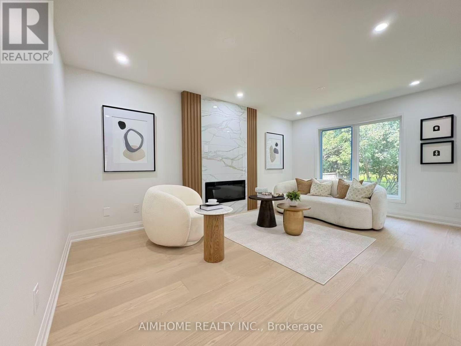 108 BERWICK CRESCENT