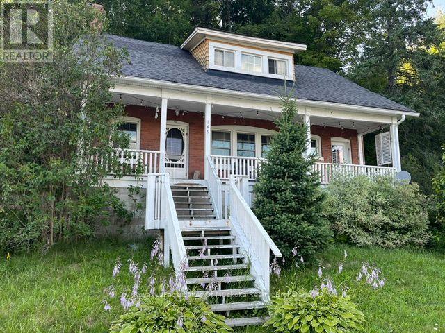 149 RYERSON CRESCENT